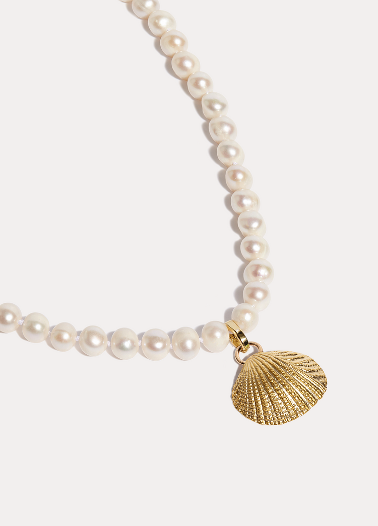 Pearl Necklace with Botticelli Gold Charm Set